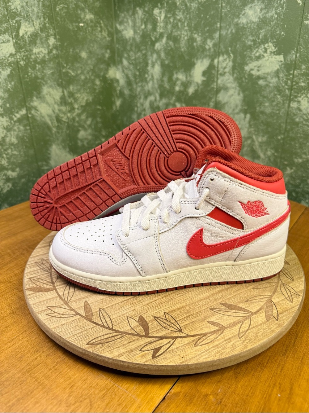 Nike Kids White & Red Air Jordan 1 Mid Sneakers